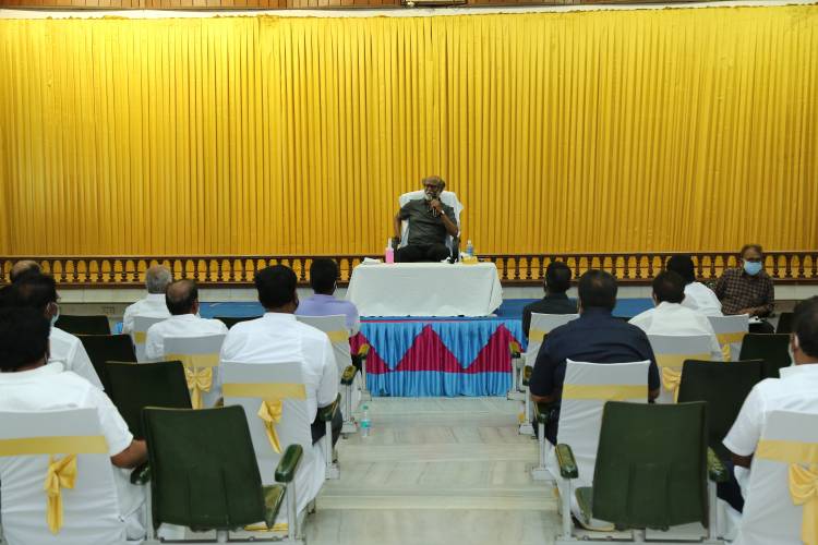 ரஜினி மக்கள் மன்றம் கலைப்பு