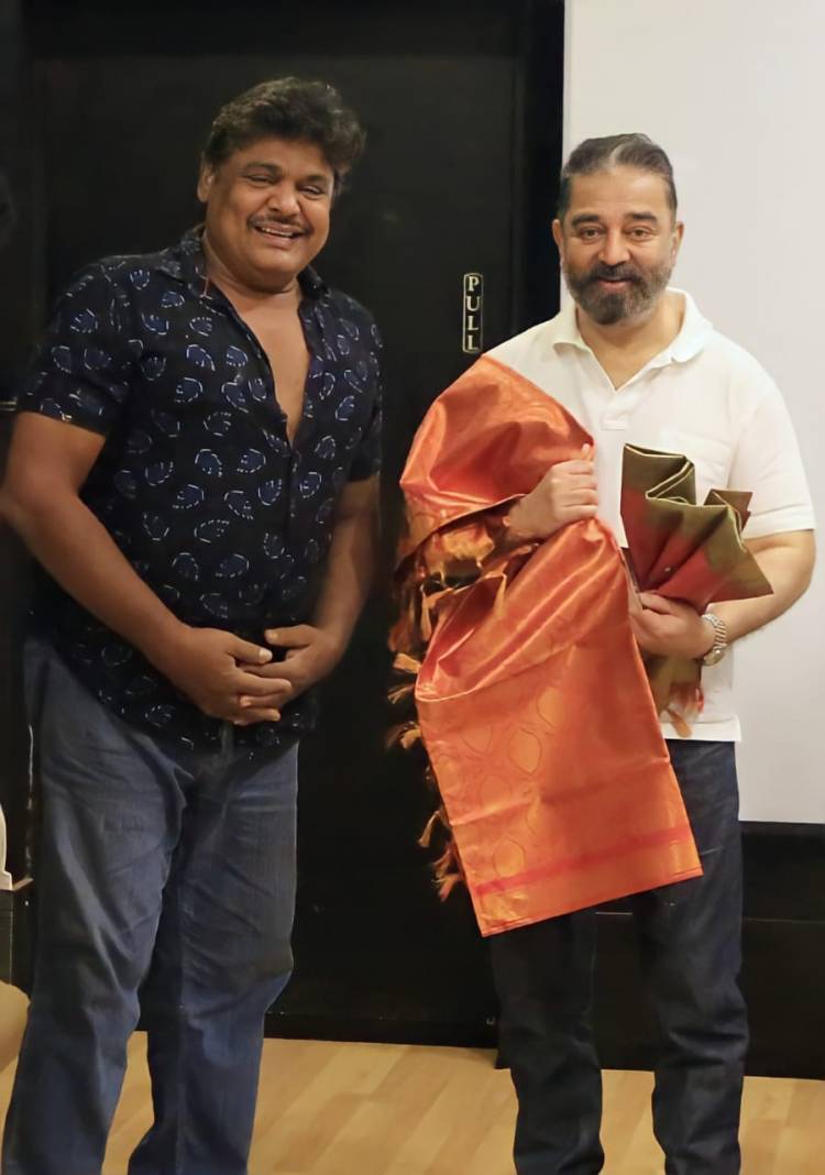 நடிகர் மன்சூர் அலிகான் தமிழ் தேசிய புலிகள் கட்சி நிர்வாகிகளுடன்,  கமலை இன்று சந்தித்தார்! சினிமா நிலை பற்றியும் இருவரும் பேசினர்!
