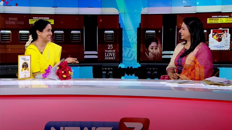 ‘சினிமேக்ஸ்’ நிகழ்ச்சியில்  "கமலியிடம் கேளுங்கள்"