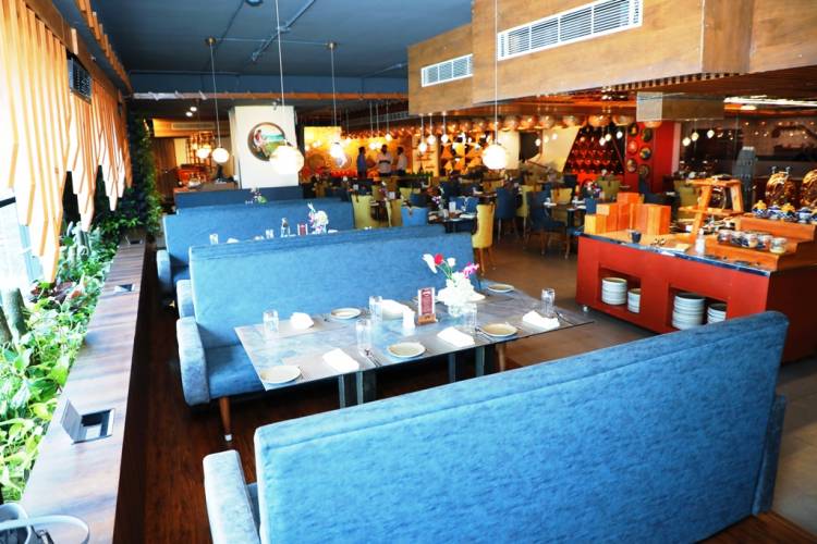 Manchi Baphè: Doors open to South India's largest multi-cuisine buffet with a fiesta of fun and food