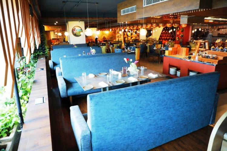 Manchi Baphè: Doors open to South India's largest multi-cuisine buffet with a fiesta of fun and food