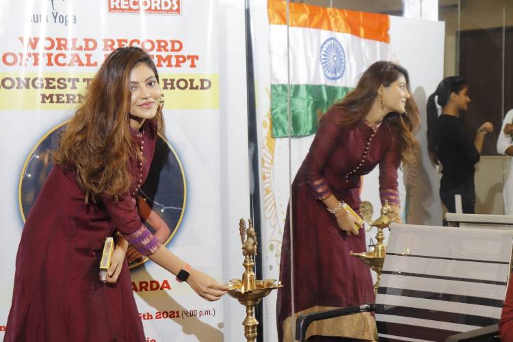 Mermaid Pose Held for the Longest  Duration – Asia Book of Records