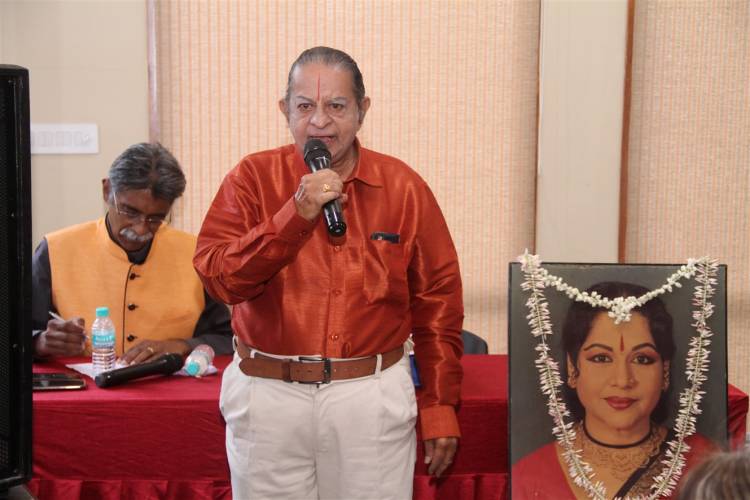 'அமுதும் தேனும்'  -  மறைந்த பழம்பெரும் நடிகை ராஜசுலோச்சனாவின் 87ஆவது பிறந்தநாள் விழா வெகு விமரிசையாகக் கொண்டாடப்பட்டது.