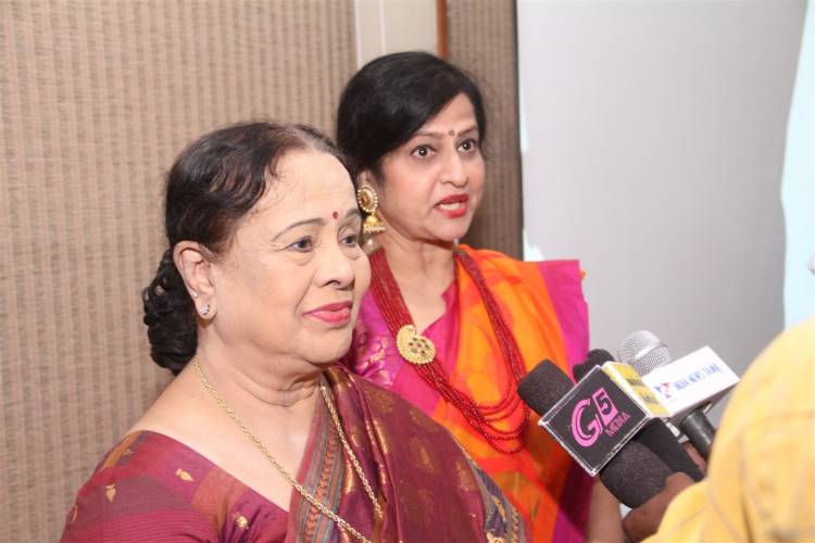 'அமுதும் தேனும்'  -  மறைந்த பழம்பெரும் நடிகை ராஜசுலோச்சனாவின் 87ஆவது பிறந்தநாள் விழா வெகு விமரிசையாகக் கொண்டாடப்பட்டது.