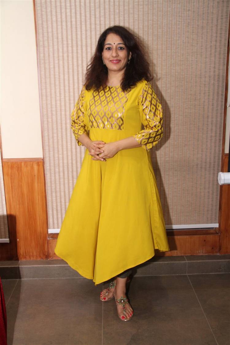 'அமுதும் தேனும்'  -  மறைந்த பழம்பெரும் நடிகை ராஜசுலோச்சனாவின் 87ஆவது பிறந்தநாள் விழா வெகு விமரிசையாகக் கொண்டாடப்பட்டது.