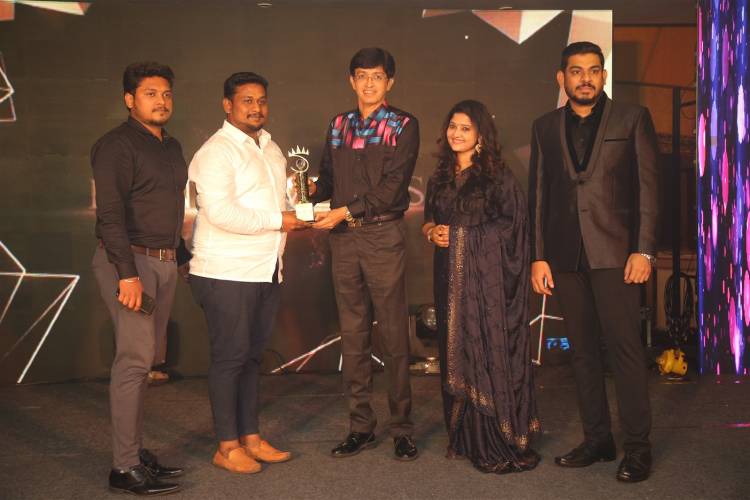 Business Iconic Awards felicitated by Health Secretary Dr.Radha Krishanan, Ms.Namitha Marimuthu,Mr.Inigo Irudayaraj,Mr.Balaji Sadagopan,Kaushik, & Ms.Krithika Radhakrishnan.