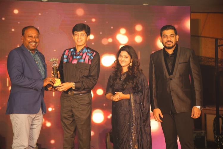 Business Iconic Awards felicitated by Health Secretary Dr.Radha Krishanan, Ms.Namitha Marimuthu,Mr.Inigo Irudayaraj,Mr.Balaji Sadagopan,Kaushik, & Ms.Krithika Radhakrishnan.