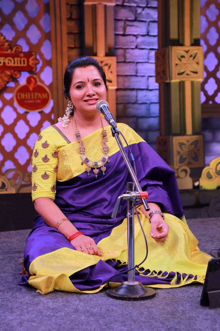 ஜெயா தொலைக்காட்சி வழங்கும் மார்கழி உத்சவம்-2021  22-ஆம் ஆண்டு கர்நாடக சங்கீத விழா