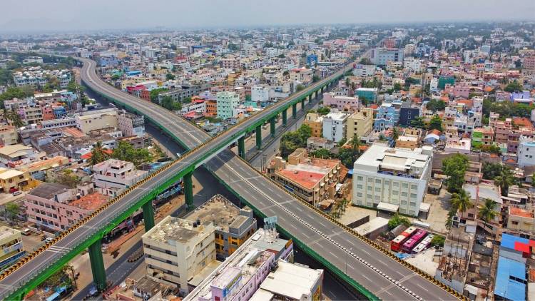 கொரோனா பரவல் கட்டுப்பாடுகள் - கோவையில் உள்ள கல்லூரிகளுக்கு விடுமுறை அளிக்கப்பட்ட நிலையில்