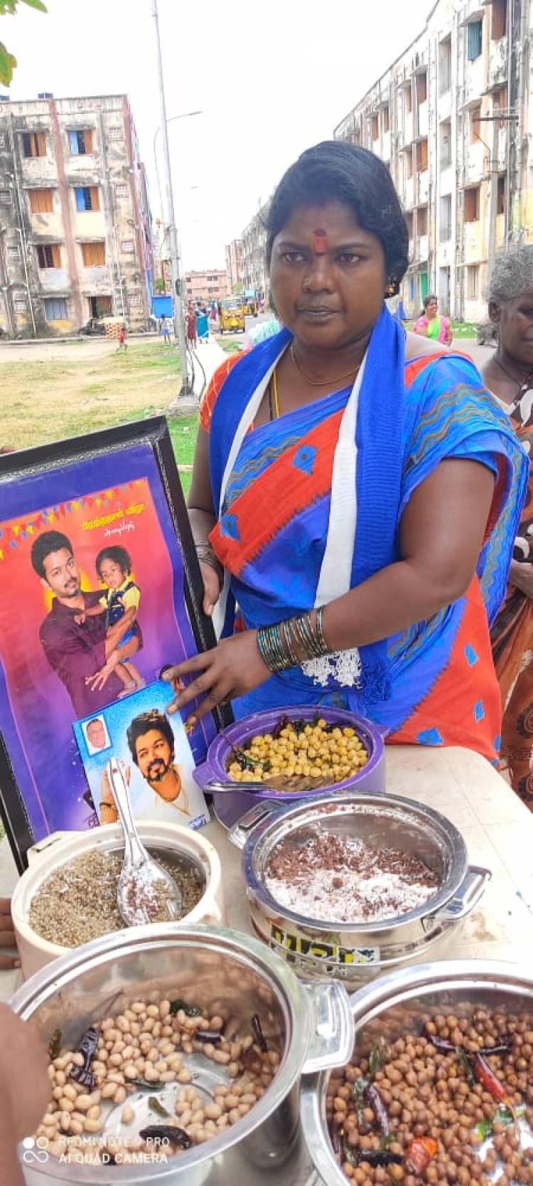 வாரம்தோறும் ஞாயிற்றுகிழமையை சமூக நலப்பணி நாளாக அறிவித்த  "தளபதி" மக்கள் இயக்கம் "