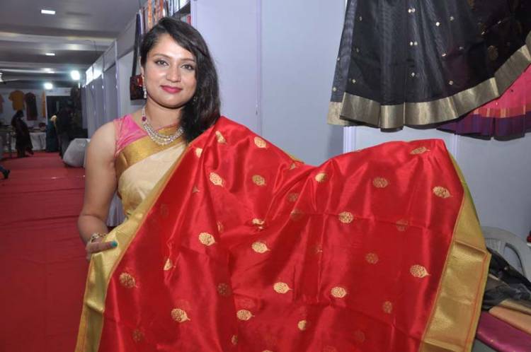 CCIC PRESENTS 14 DAY HANDLOOM EXPO 2022 AT  WHITE HOUSE