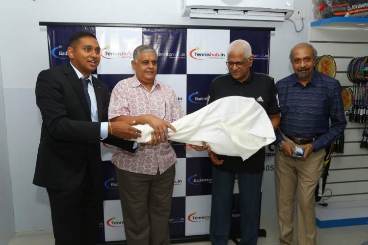 GRAND OPENING OF TENNISHUB AND BADMINTONHUB  ONE STOP SOLUTION FOR ALL TENNIS BATMINTON GOODS  BY PADMA SHRI. RAMESH KRISHNAN