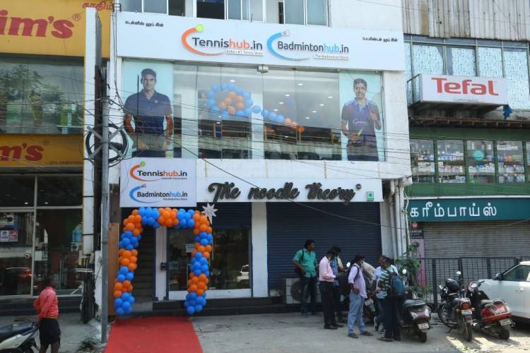 GRAND OPENING OF TENNISHUB AND BADMINTONHUB  ONE STOP SOLUTION FOR ALL TENNIS BATMINTON GOODS  BY PADMA SHRI. RAMESH KRISHNAN