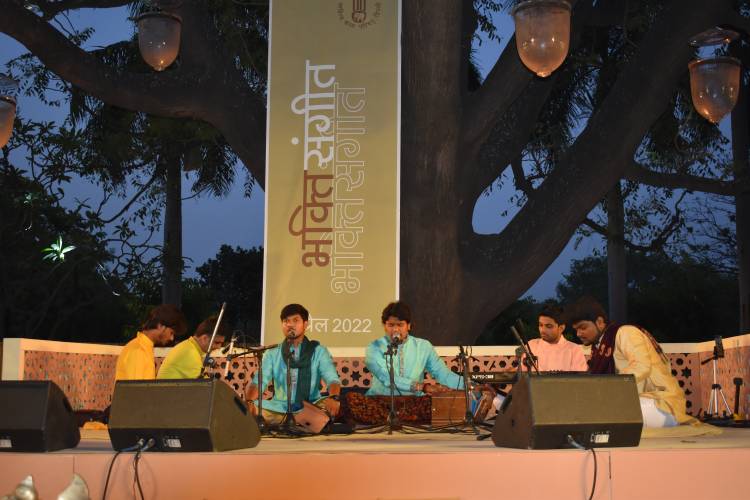 BHAKTI SANGEET FESTIVAL OPENS DAY 1 WITH SOULFUL BHAJANS