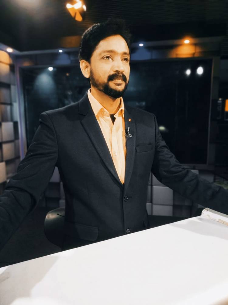 சத்தியம் தொலைக்காட்சியில் மக்களின் மனதில் உள்ள எதிர்பார்ப்புகள், தேவைகள் என்று மக்களின் குரலாய் ஒலிக்கிறது ‘மக்கள் மனசு’.