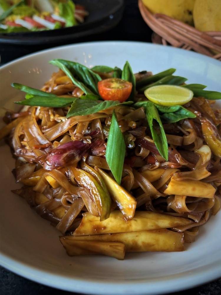 Indulge in Mango Mania Brunch @ Sheraton Grand Chennai Resort and Spa