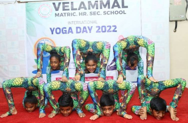 முகப்பேர் வேலம்மாள் பள்ளி வியப்பூட்டும் வகையில் கொண்டாடிய சர்வதேச யோகா தினம் !