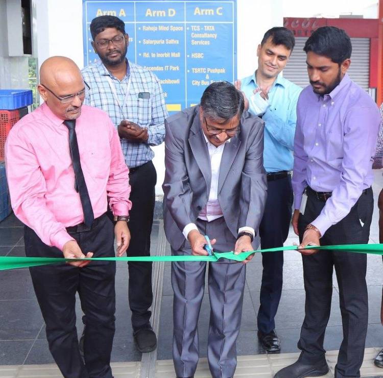 Apollo Hospitals & HMR, conduct Free Cardiac Screening to commemorate the World Heart Day at Ameerpet Metro Station!