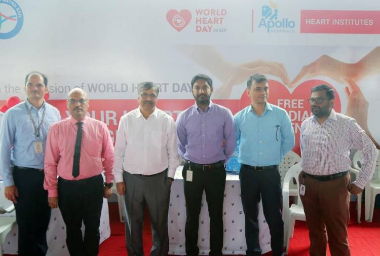 Apollo Hospitals & HMR, conduct Free Cardiac Screening to commemorate the World Heart Day at Ameerpet Metro Station!