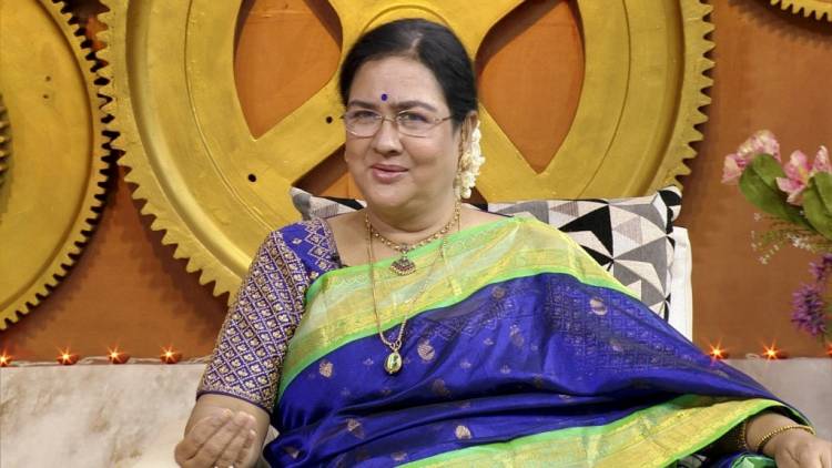 ஜெயா டிவி தீபாவை சிறப்பு நிகழ்ச்சிகள்