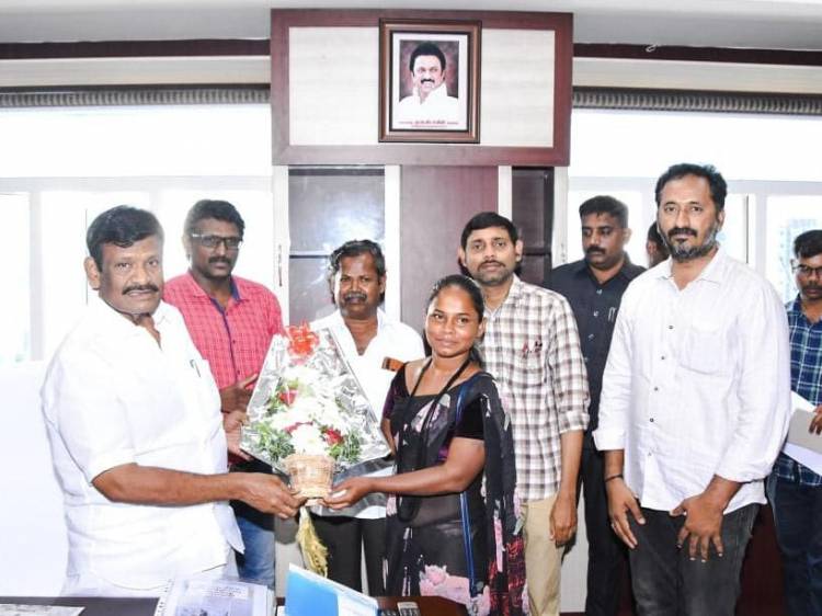 அமைச்சருடன் சந்திப்பு  தமிழ்நாடு அரசு கடை உரிமையாளர்கள் நலச்சங்கம்