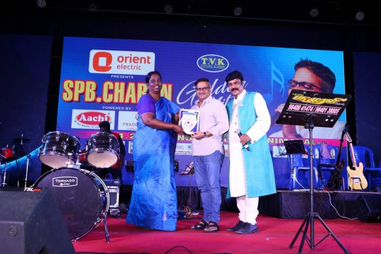 SPB CHARAN GOLDEN NITE - Presented By ORIENT ELECTRIC Orient BLDC Suthumbothu, india-ve thulli kuthikkyum.