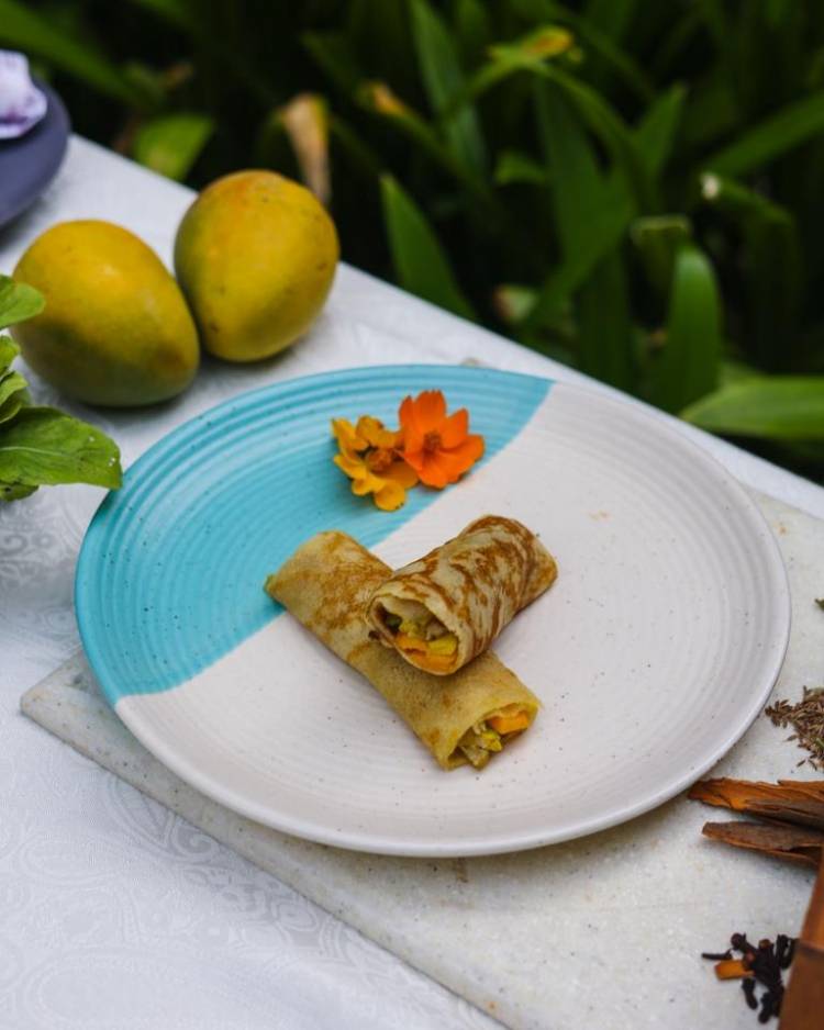 Fulfil your cravings with some delectable frankies  at  Crowne Plaza Chennai Adyar Park