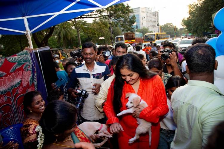 Actress Namitha celebrates her birthday with furry friends at HEAVEN FOR ANIMALS (HFA), Anna Nagar