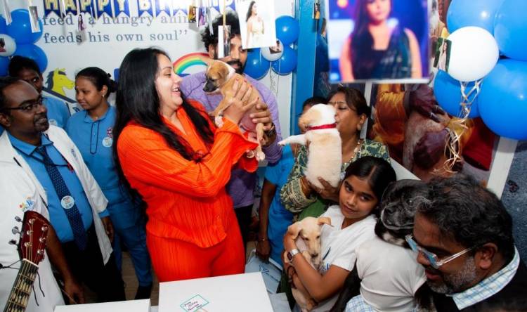 Actress Namitha celebrates her birthday with furry friends at HEAVEN FOR ANIMALS (HFA), Anna Nagar