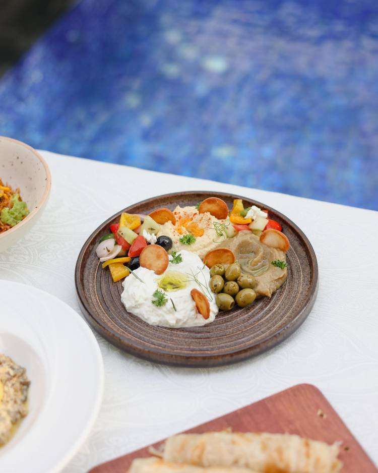SMALL PLATES AT CAPPUCCINO, CROWNE PLAZA CHENNAI ADYAR PARK