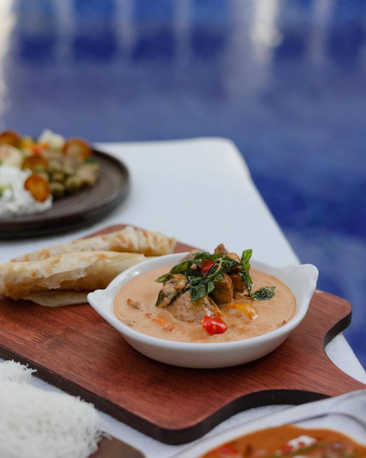 SMALL PLATES AT CAPPUCCINO, CROWNE PLAZA CHENNAI ADYAR PARK
