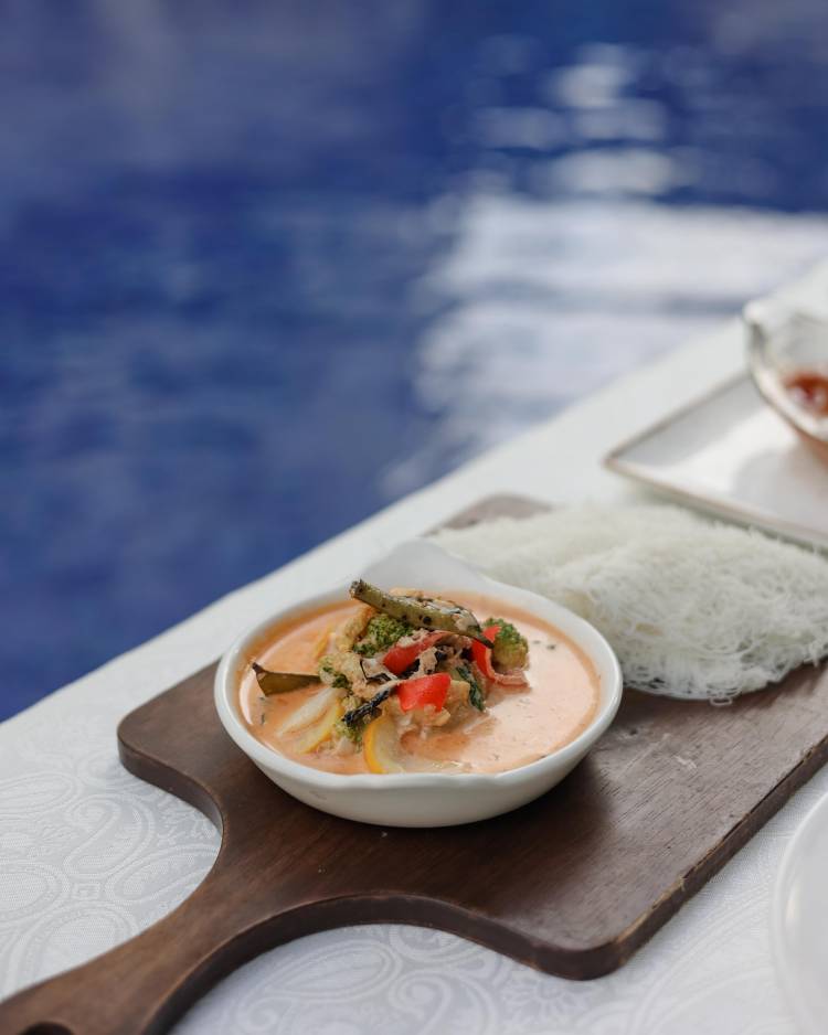 SMALL PLATES AT CAPPUCCINO, CROWNE PLAZA CHENNAI ADYAR PARK