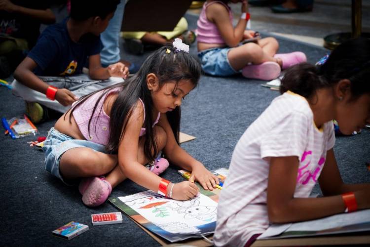 800+ kids participated in a drawing competition at Phoenix MarketCity