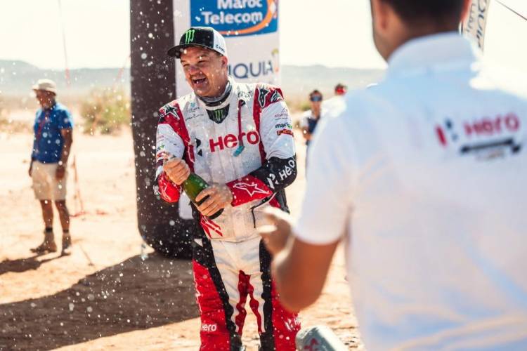 HERO MOTOSPORTS SCRIPTS HISTORY – ROSS BRANCH IS THE NEW FIM WORLD RALLY-RAID CHAMPION!