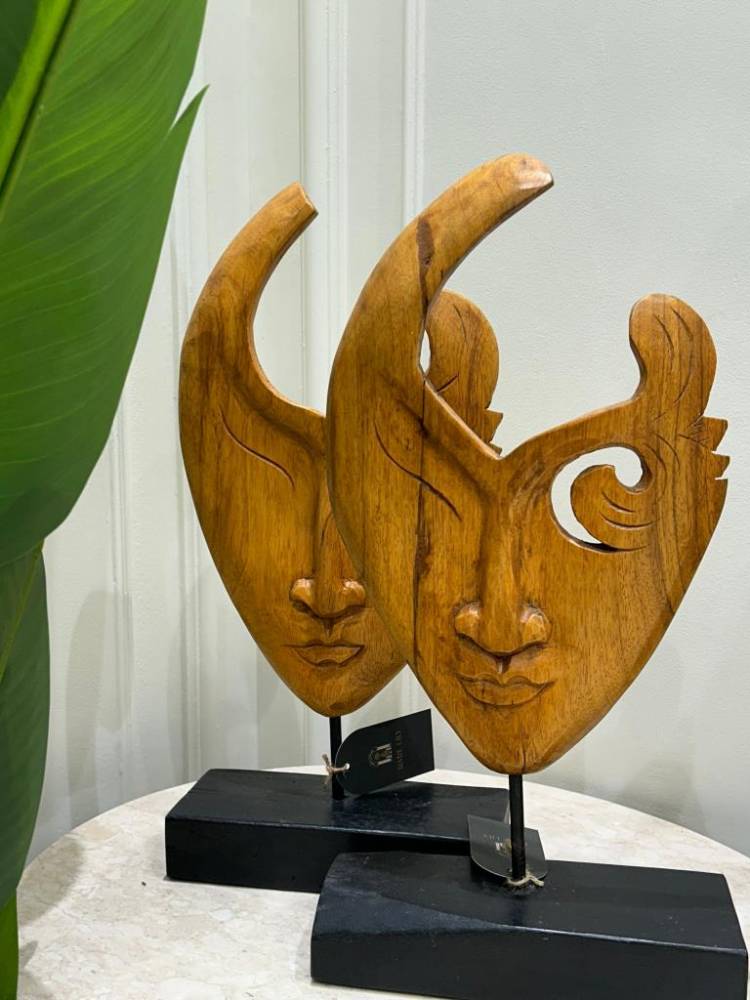 Elevate Your Home for the New Year with Rare Lily’s Exquisite Décor
