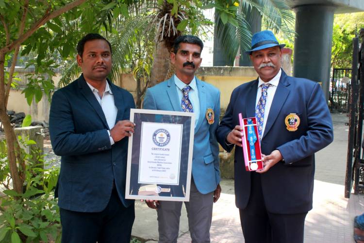 உலக சாதனையை நேரடியாக பங்கேற்று  அங்கீகரித்த கின்னஸ் குழு