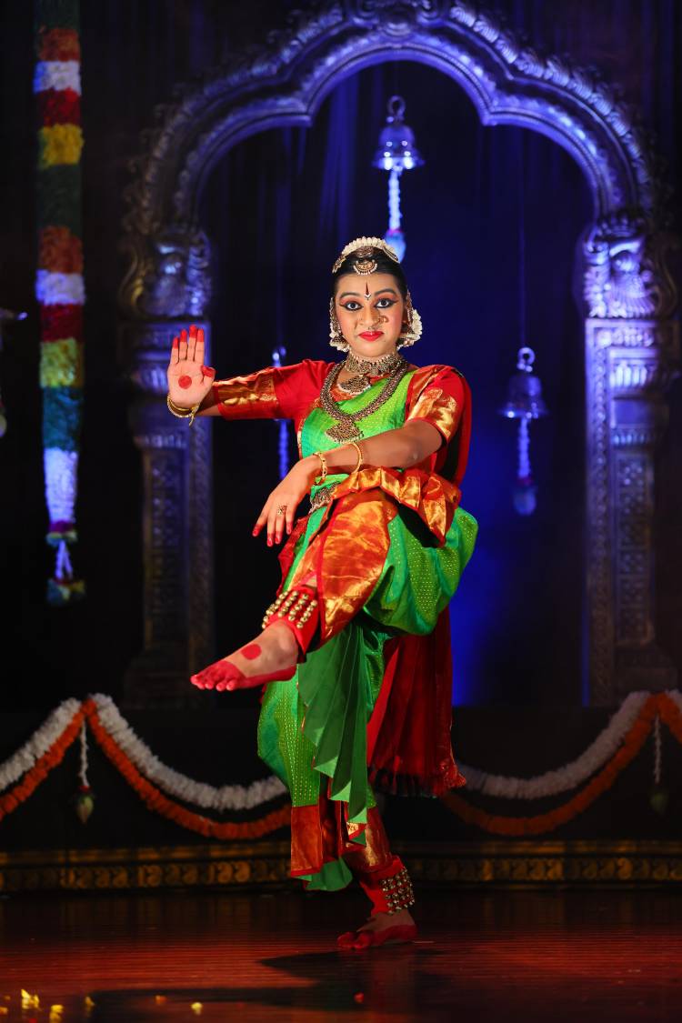 Kum. Niharika Jayakumar’s Bharatanatyam Arangetram, Guru Rachitam, held at Yuva Patha