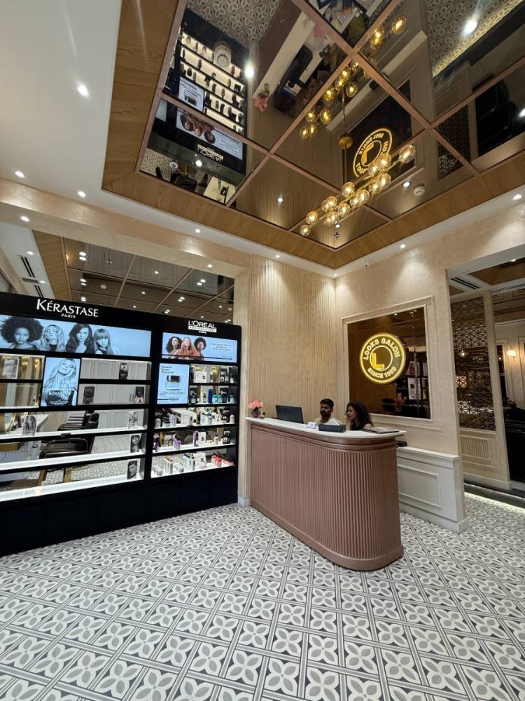 Looks Salon Debuts at Gulshan One29, Elevating Noida’s Lifestyle Landscape