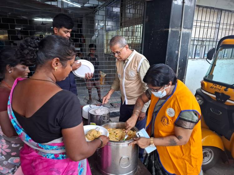 9th day hunger project at ICH Egmore, Chennai.  Chief Guest: Mjf Ln. Abi Shankari. Project sponcered by Mrs& Mr. MITESH SHAH.