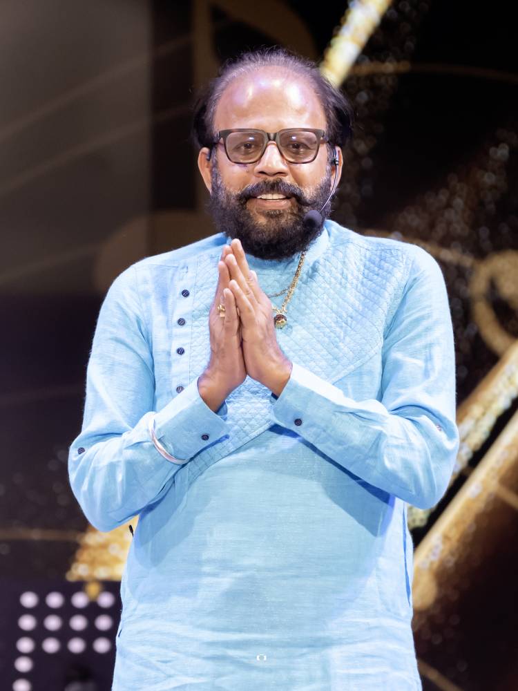 Dubai-Based software professional Venkatesh Sankar brings unique musical concert 'RRR (Reel Real Raga)' to Chennai with leading playback singers