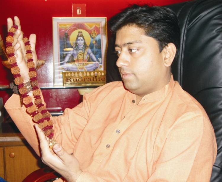 Rudralife Organizing an Rudraksha Exhibition and Sale