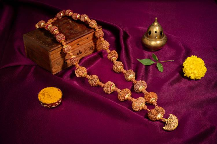 Rudralife Organizing an Rudraksha Exhibition and Sale