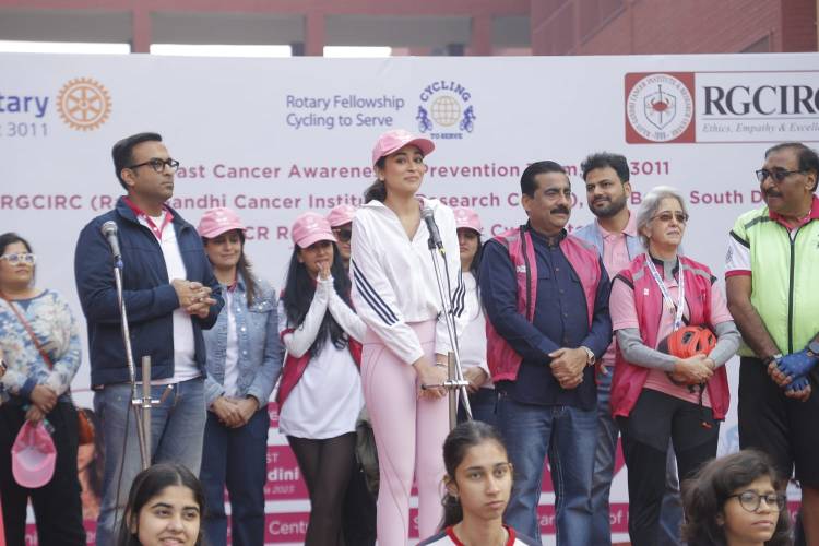 Gulabi Udaan' Cyclothon Successfully Unites Hundreds in Delhi to Champion Breast Cancer Awareness and Early Detection