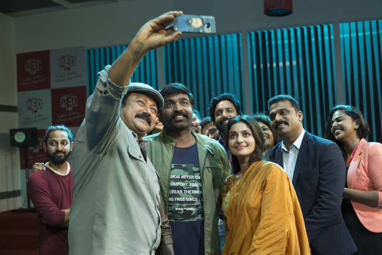 ஜெயராம், மக்கள் செல்வன் விஜய் சேதுபதி -  நகுல் நடிக்கும் " காதல் கதை சொல்லவா " பிப்ரவரி 6 ஆம் தேதி வெளியாகிறது. 