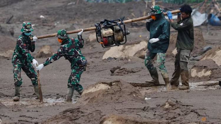 Indonesia landslide death toll rises to 34, dozens missing