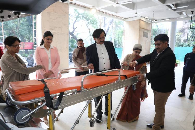 JSW MG Motor India Hands Overa Retrofitted MG Hector Ambulance to Chinmaya Mission Delhi to Support Community Healthcare