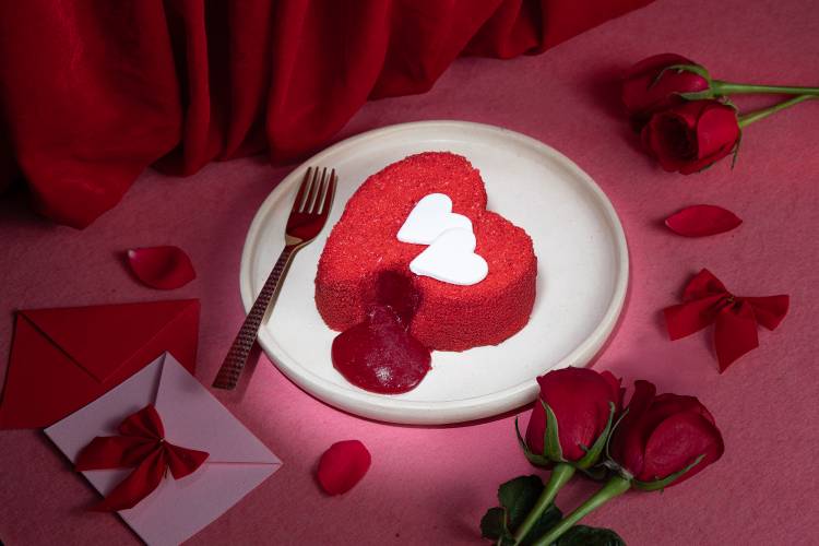 CK’s Bakery Unveils a Red Velvet Lava Bento Cake for Intimate Valentine’s Day Celebrations