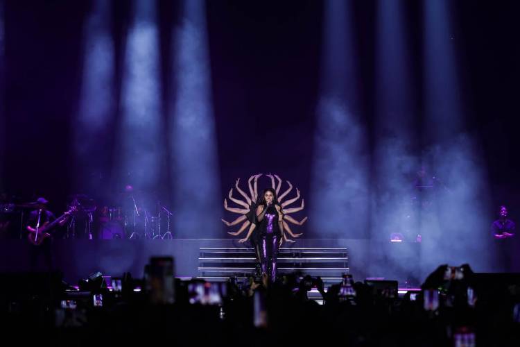 Sunidhi Chauhan’s Concert 