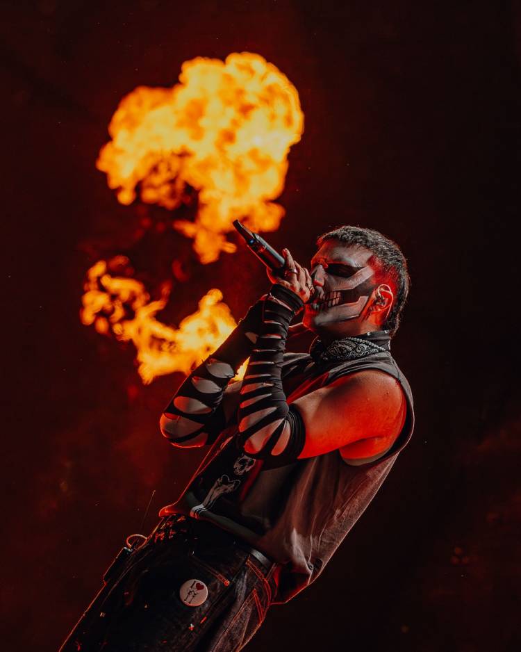 THE FIRST EDITION OF THE UN40 MUSIC FESTIVAL WRAPPED UP SUCCESSFULLY AT NICE GROUNDS, BENGALURU, BRINGING TOGETHER CLOSE TO 18,000 ATTENDEES OVER TWO DAYS FOR A VIBRANT CELEBRATION OF MUSIC, COMEDY, FOOD, AND INTERACTIVE EXPERIENCES.