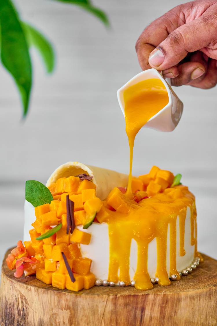 Taj Coromandel, Chennai Celebrates the Flavour of the Season with Mango Mania at La Patisserie and Anise